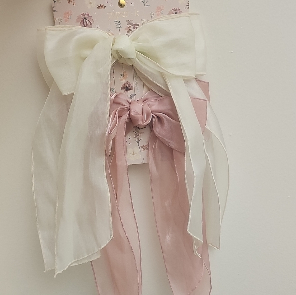 Elegant Cream and Pink Hair Bow Set